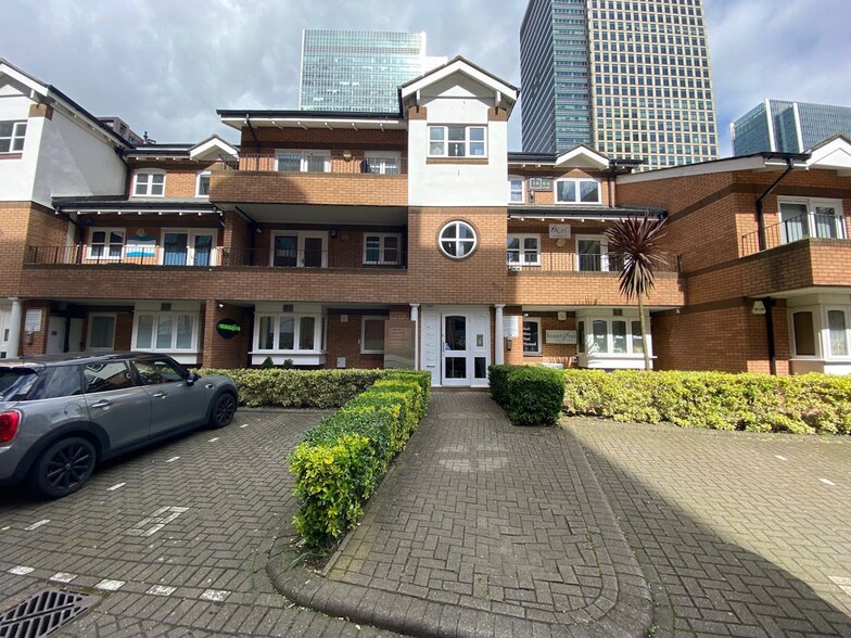 Admirals Way, London for lease - Building Photo - Image 1 of 2