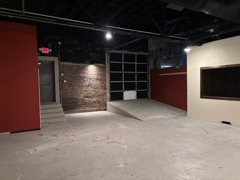 209 N Main St, Tulsa, OK for lease - Interior Photo - Image 3 of 12