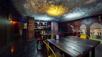 Plus de détails pour Calle Padre Santaella, 17, Almería - Commerce de détail à louer