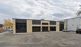 More details for 626-628 E St. Charles Rd, Lombard, IL - Industrial for Sale