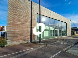 Plus de détails pour Bureau, Local d'activités à louer