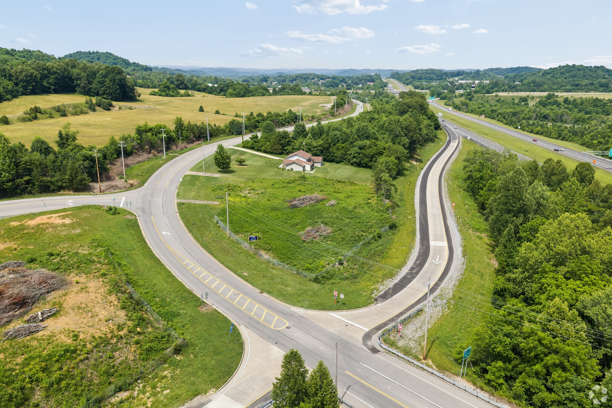 1967 Kendrick Creek Road Rd, Kingsport, TN for lease Primary Photo- Image 1 of 21