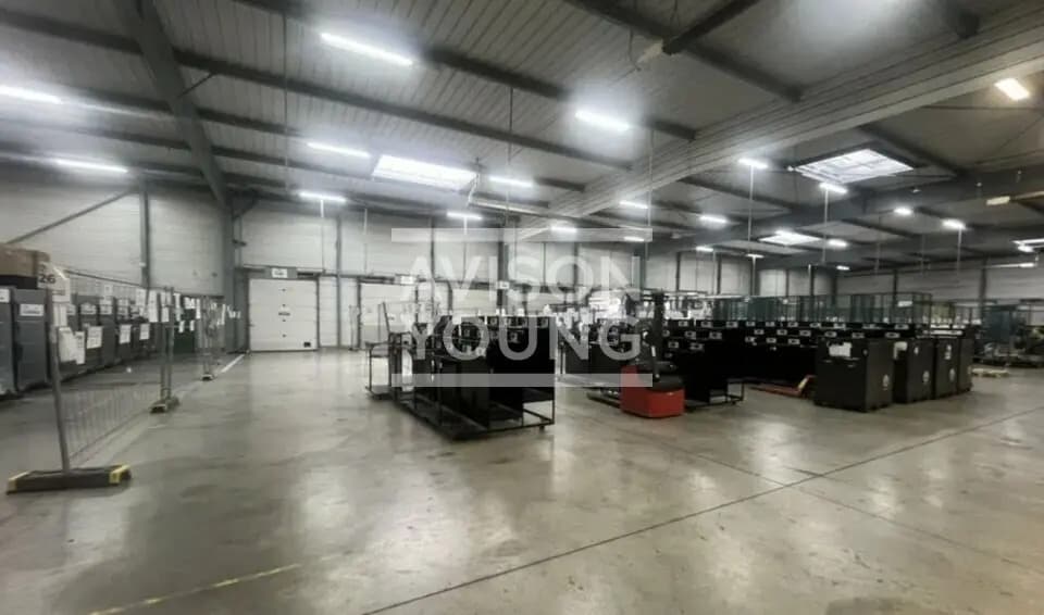 Flex in Mitry-Mory for lease Interior Photo- Image 1 of 5