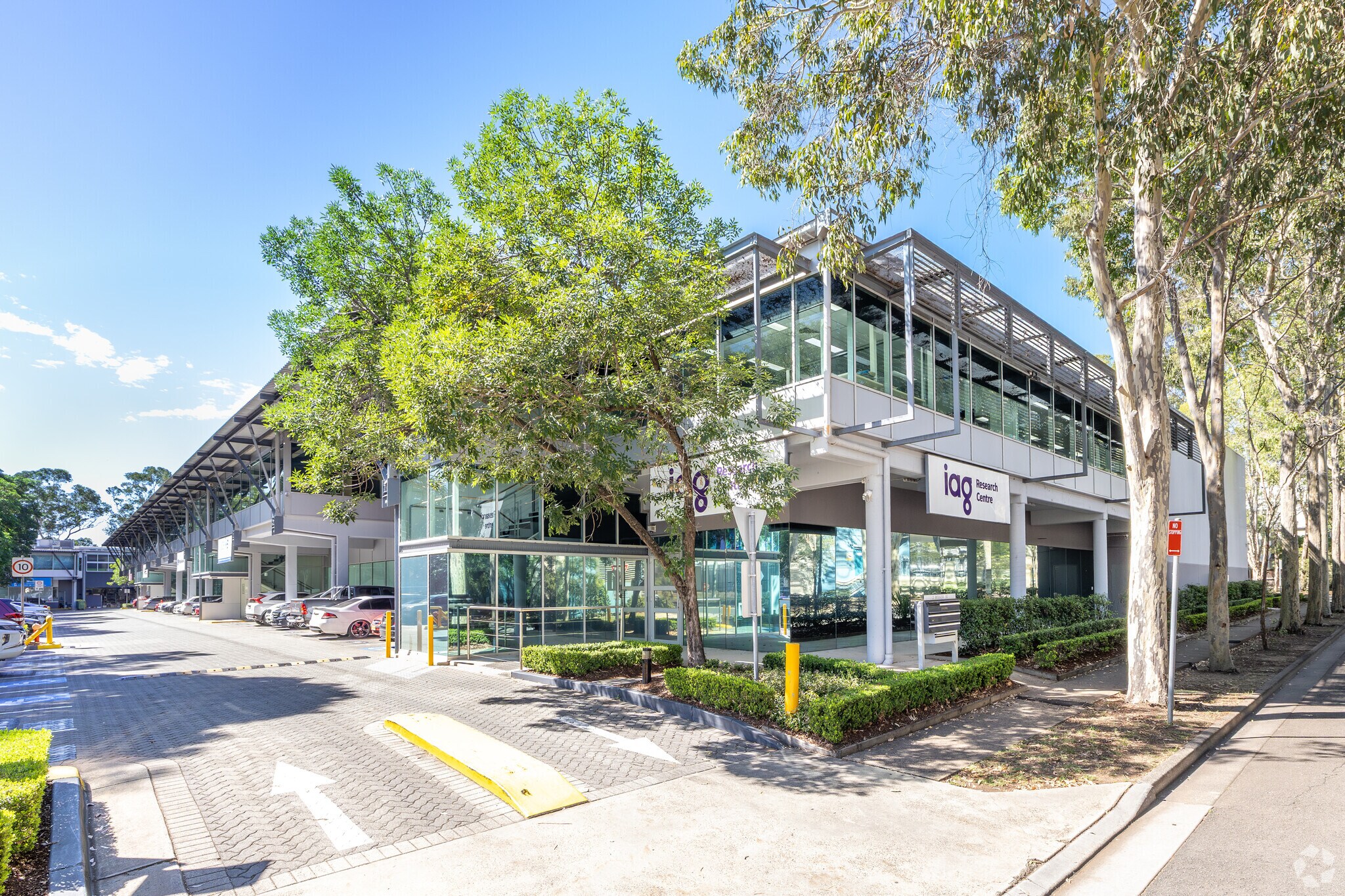 2 Holker St, Newington for lease Primary Photo- Image 1 of 5