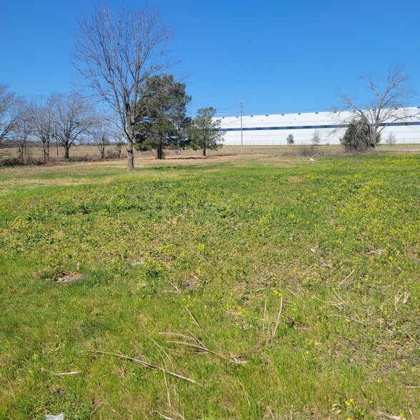 2880 FM 1101, New Braunfels, TX à vendre - Photo du bâtiment - Image 2 de 8