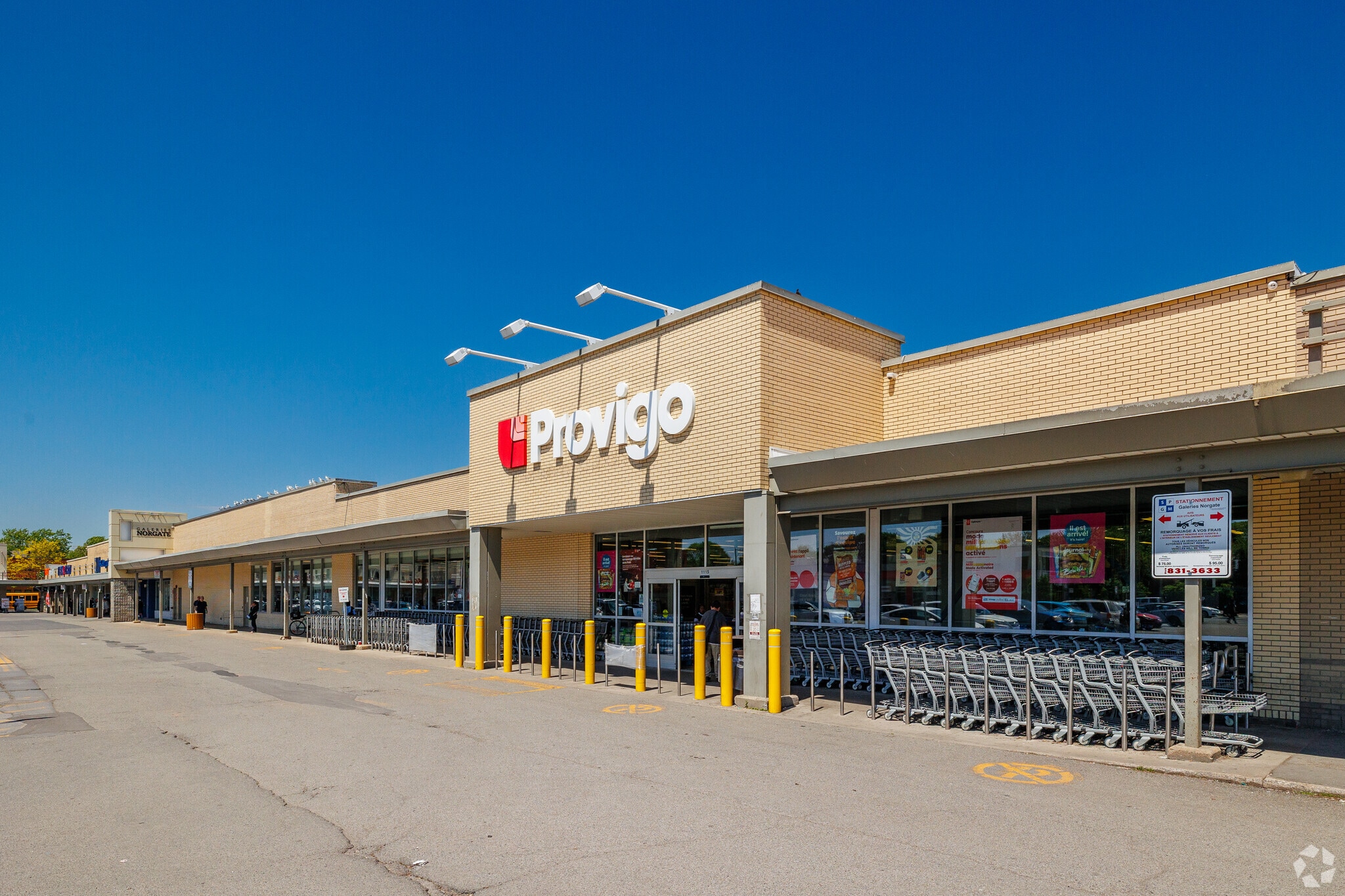 1051-1191 Rue Décarie, Montréal, QC for lease Primary Photo- Image 1 of 8