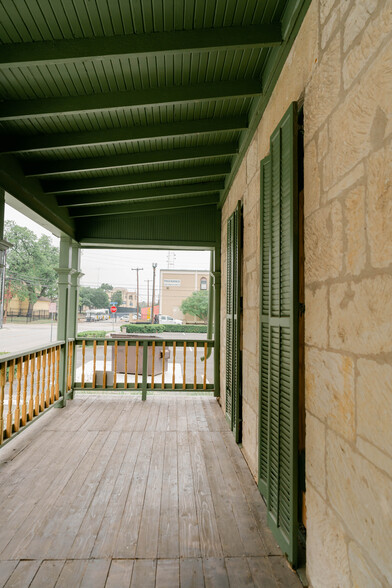 814 Augusta St, San Antonio, TX à vendre - Photo du b timent - Image 3 de 6