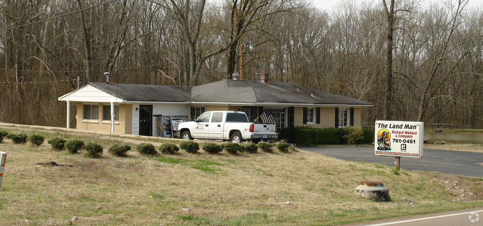 10483 Macon Rd, Cordova, TN à vendre - Photo principale - Image 1 de 1