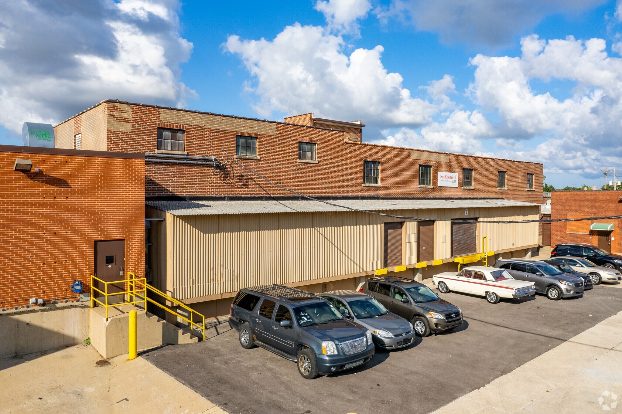5540 N Northwest Hwy, Chicago, IL à vendre Photo du bâtiment- Image 1 de 7