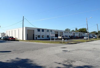 Plus de détails pour 2100-2122 W Central Blvd, Orlando, FL - Industriel à louer