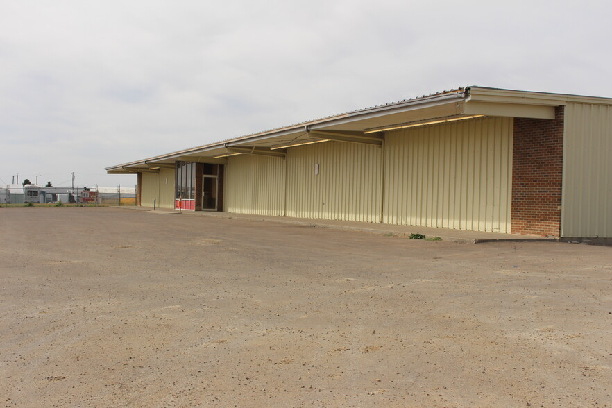 1401 25th Ave, Black Eagle, MT for lease - Primary Photo - Image 1 of 10