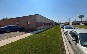 123 N 10th Ave, Melrose Park, IL for sale Interior Photo- Image 2 of 17