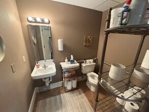 6300 Poplar Ave, Memphis, TN for lease Building Photo- Image 1 of 11