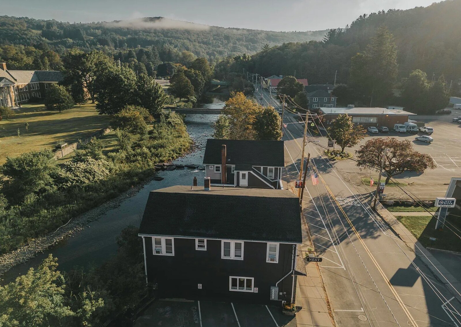 34 Main St, Livingston Manor, NY à vendre Photo principale- Image 1 de 24