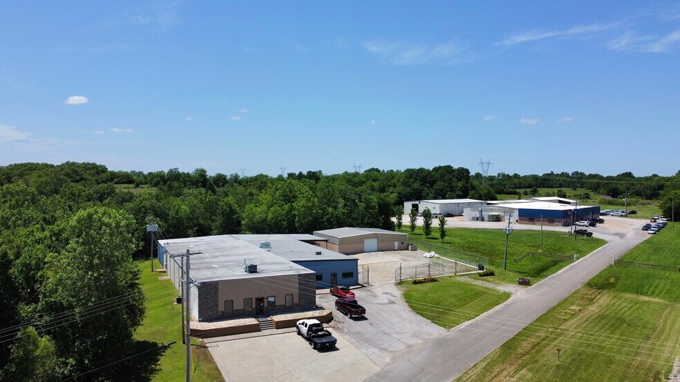 10912 S 264th Ave E, Coweta, OK à louer - Photo du bâtiment - Image 3 de 15