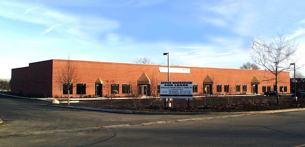 100 Oakwood Rd, Lake Zurich, IL à louer - Autre - Image 3 de 6