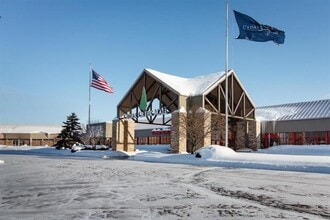 10101 Market St, Rothschild, WI à louer Photo intérieure- Image 1 de 4