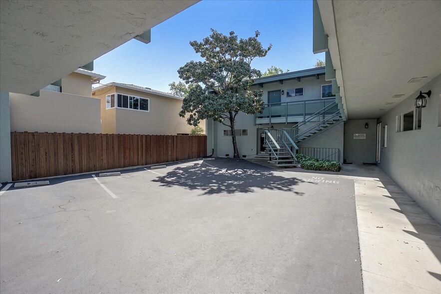 3433 Golden Gate Way, Lafayette, CA for lease - Building Photo - Image 3 of 6