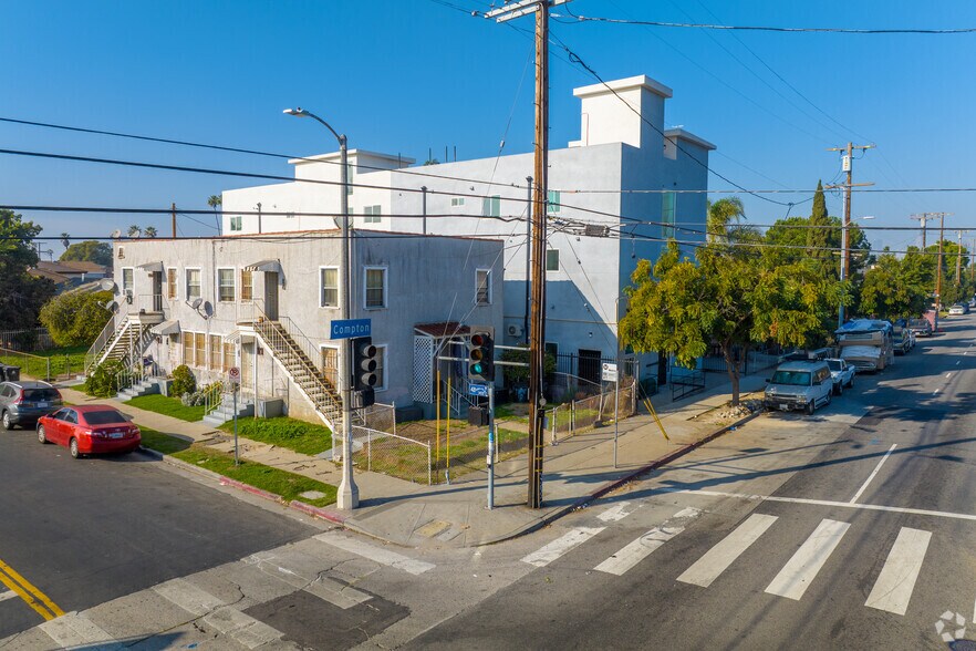 4821 Compton Ave, Los Angeles, CA à vendre - Photo du bâtiment - Image 3 de 15