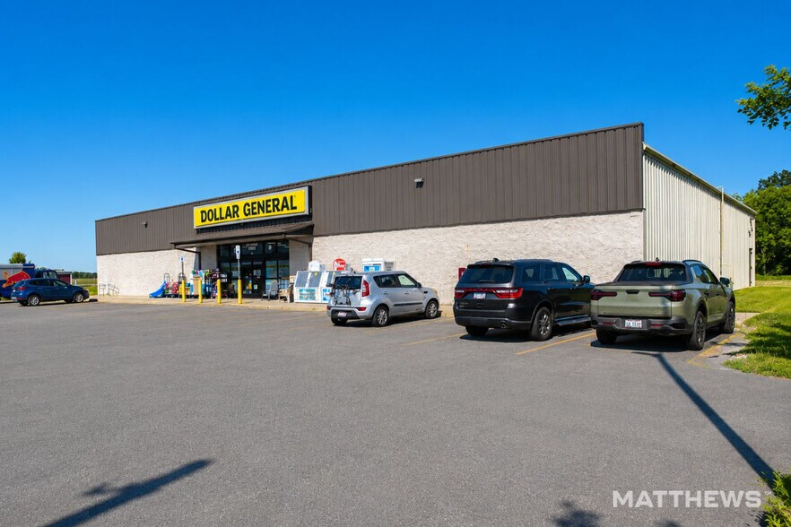 723 S Main St, Columbus Grove, OH à vendre - Photo du bâtiment - Image 2 de 3