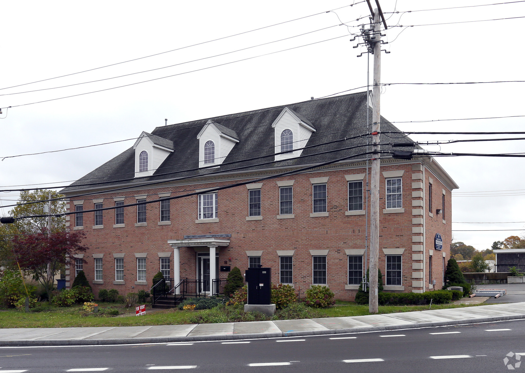 100 Centerville Rd, Warwick, RI à vendre Photo principale- Image 1 de 1