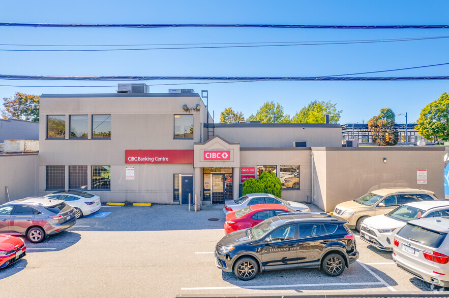 6204 Fraser St, Vancouver, BC à vendre - Photo du bâtiment - Image 3 de 4