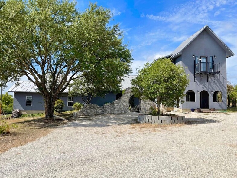 175 Herber, New Braunfels, TX for sale - Primary Photo - Image 1 of 12