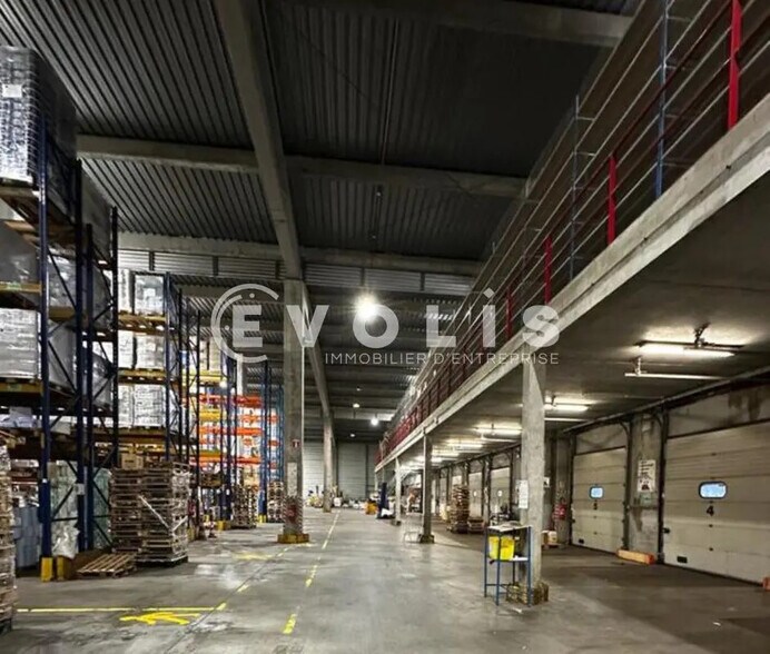 5 Avenue Johannes Gutenberg, Maurepas à louer - Photo intérieure - Image 2 de 3