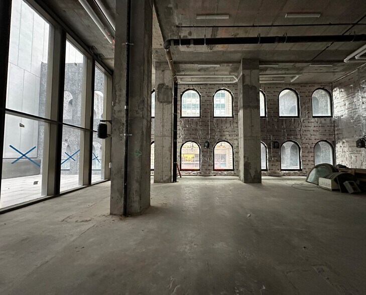 130 William St, New York, NY for lease - Interior Photo - Image 3 of 8