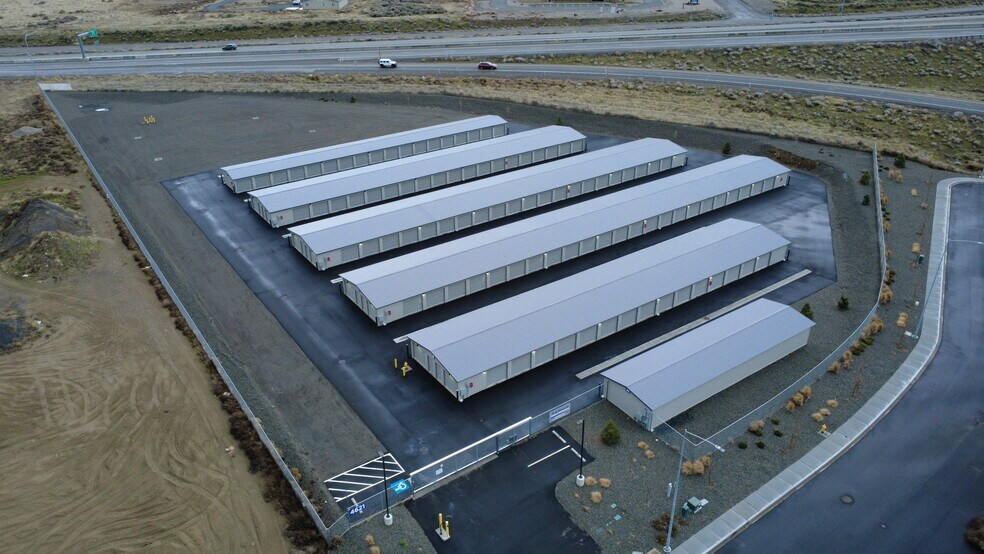 4621 Southridge Blvd, Kennewick, WA à vendre - Photo principale - Image 1 de 11