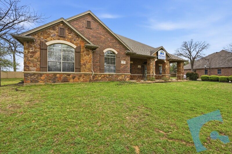 7956 Davis Blvd, North Richland Hills, TX à vendre - Photo du bâtiment - Image 2 de 17