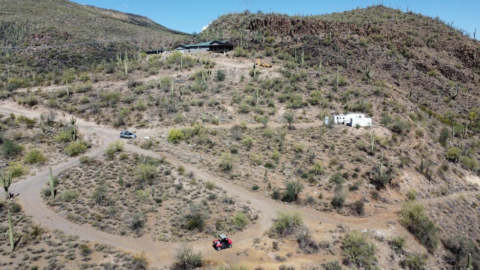 31900 Tillys trl, Black Canyon City, AZ for sale - Building Photo - Image 2 of 16