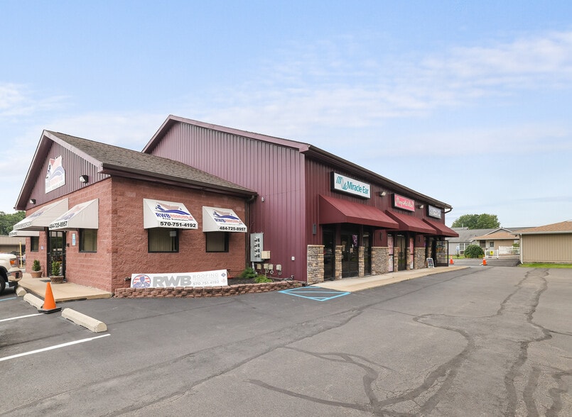 588 Susquehanna Blvd, Hazleton, PA for lease - Building Photo - Image 3 of 4