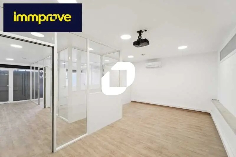 Office in Saint-Jean-de-Védas for lease Interior Photo- Image 1 of 17