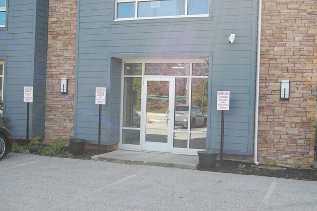 Plus de détails pour 1536 E Lancaster Ave, Paoli, PA - Bureau à louer