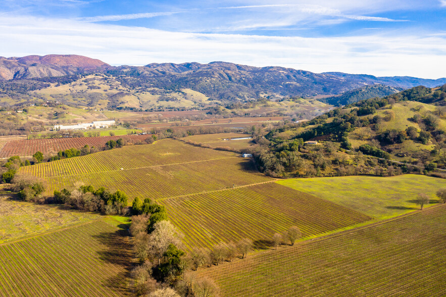 840 McNab Ranch Rd, Ukiah, CA à vendre - Photo principale - Image 1 de 1