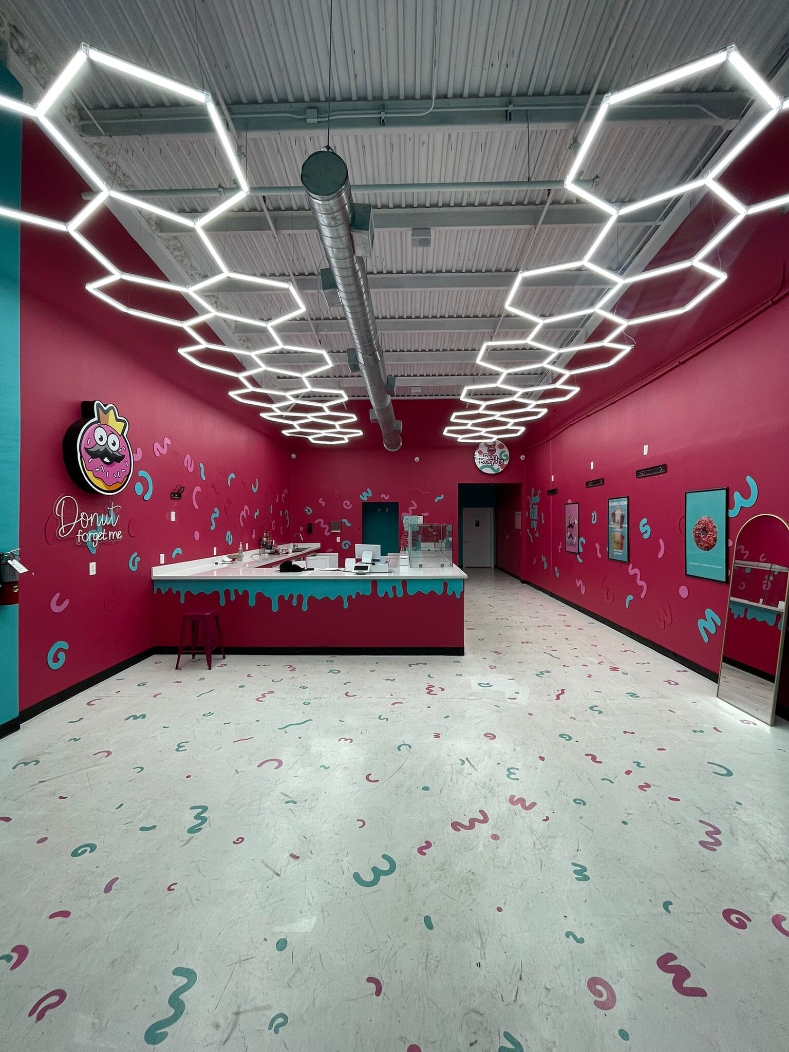 500 W Trenton Rd, Edinburg, TX for lease Interior Photo- Image 1 of 5