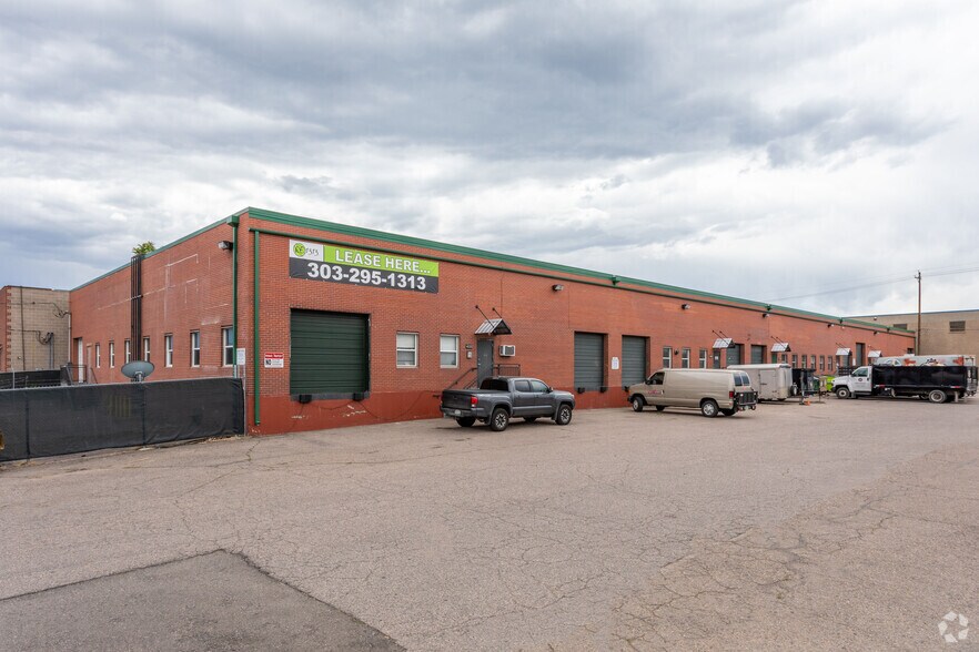 4725-4745 Lipan St, Denver, CO for lease - Primary Photo - Image 1 of 10