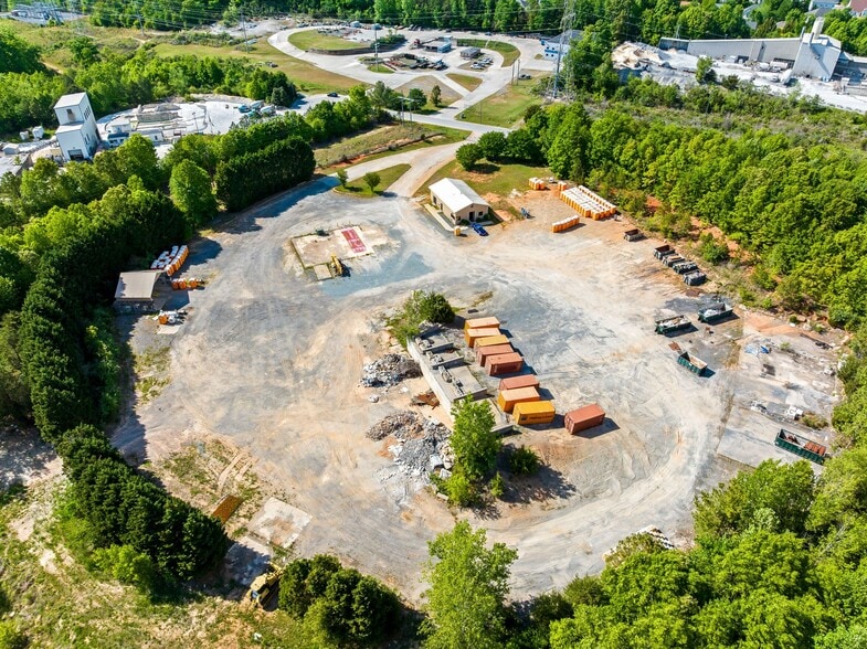 9165 Northfield Dr, Fort Mill, SC for sale - Building Photo - Image 2 of 10