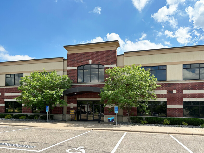 10160 Foley Blvd, Coon Rapids, MN for lease - Building Photo - Image 1 of 10