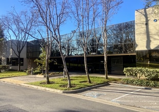 47913-47963 Warm Springs Blvd, Fremont, CA for lease Building Photo- Image 1 of 1