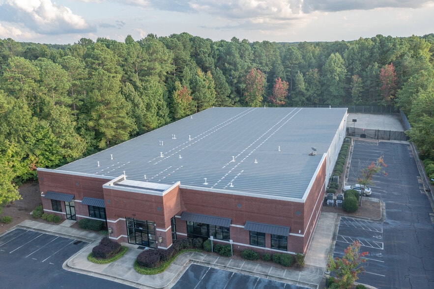 1021 Classic Rd, Apex, NC for sale - Building Photo - Image 2 of 7