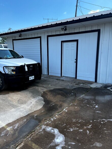 1603 E Main St, Gatesville, TX à louer - Photo du bâtiment - Image 1 de 5