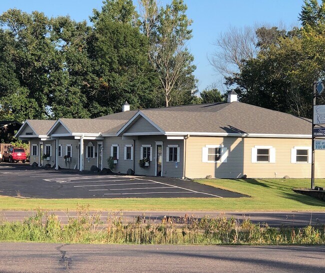 Plus de détails pour 3011 S Main St, Rice Lake, WI - Bureau/Médical à louer