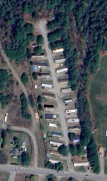 124 Dr Mann Rd, Skowhegan, ME à vendre - Photo du bâtiment - Image 2 de 8