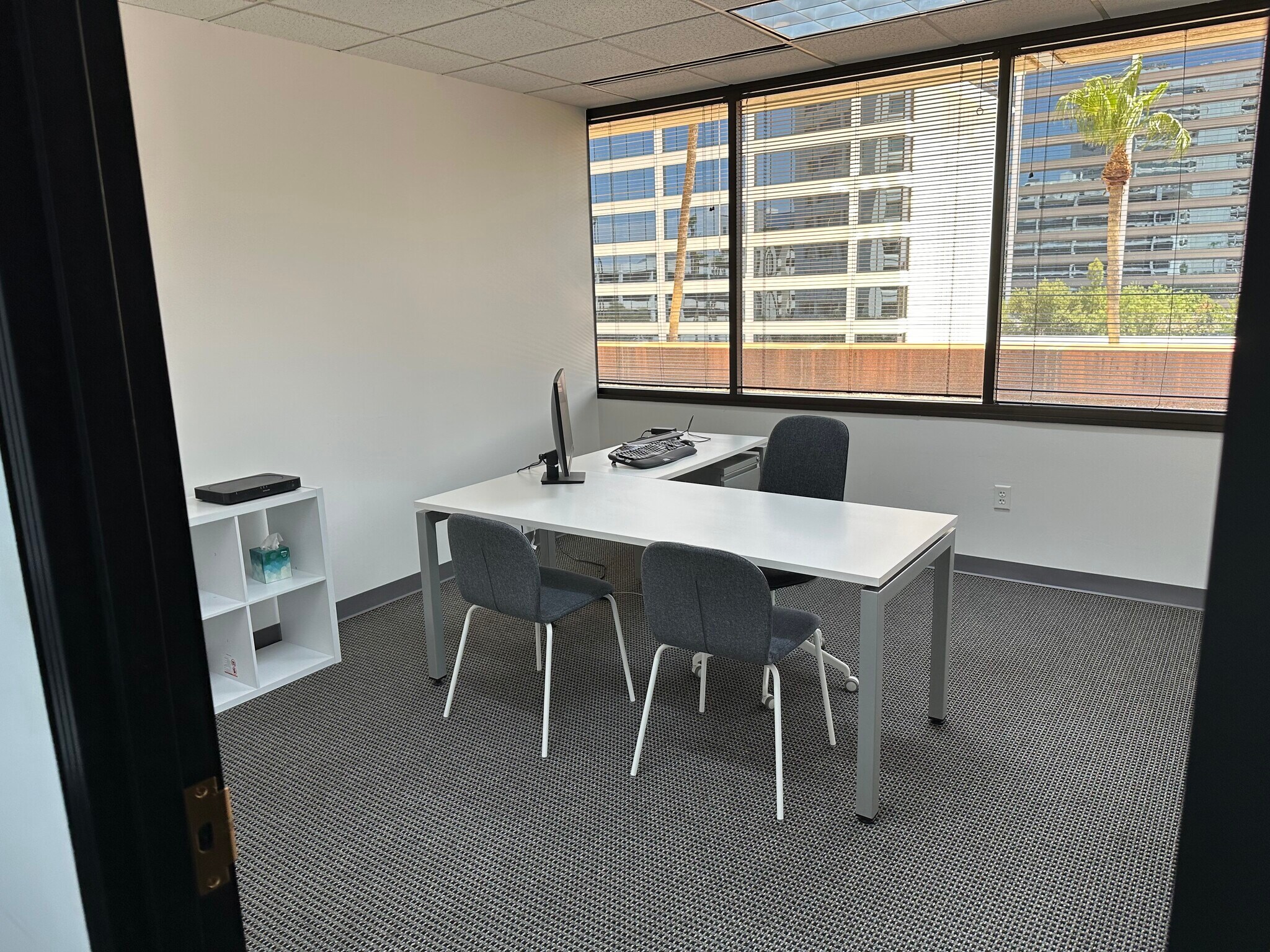 3101-3111 N Central Ave, Phoenix, AZ for lease Interior Photo- Image 1 of 5