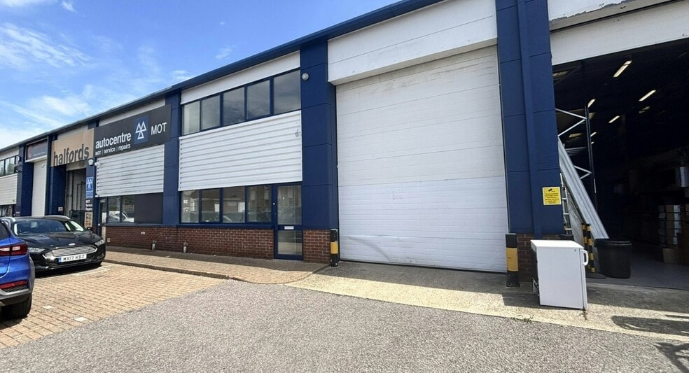 Jackson Clos, Portsmouth for lease - Building Photo - Image 2 of 12