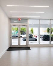 2125 Biscayne Blvd, Miami, FL for lease Interior Photo- Image 1 of 8