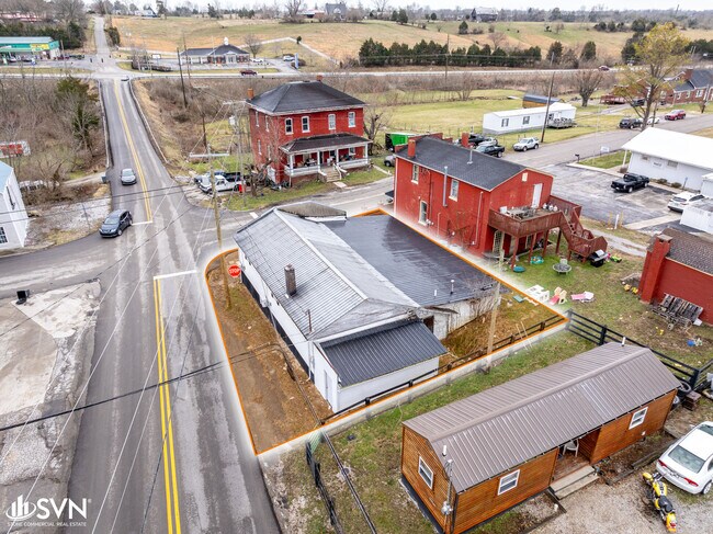 More details for 211 Waco Loop Rd, Waco, KY - Retail for Sale