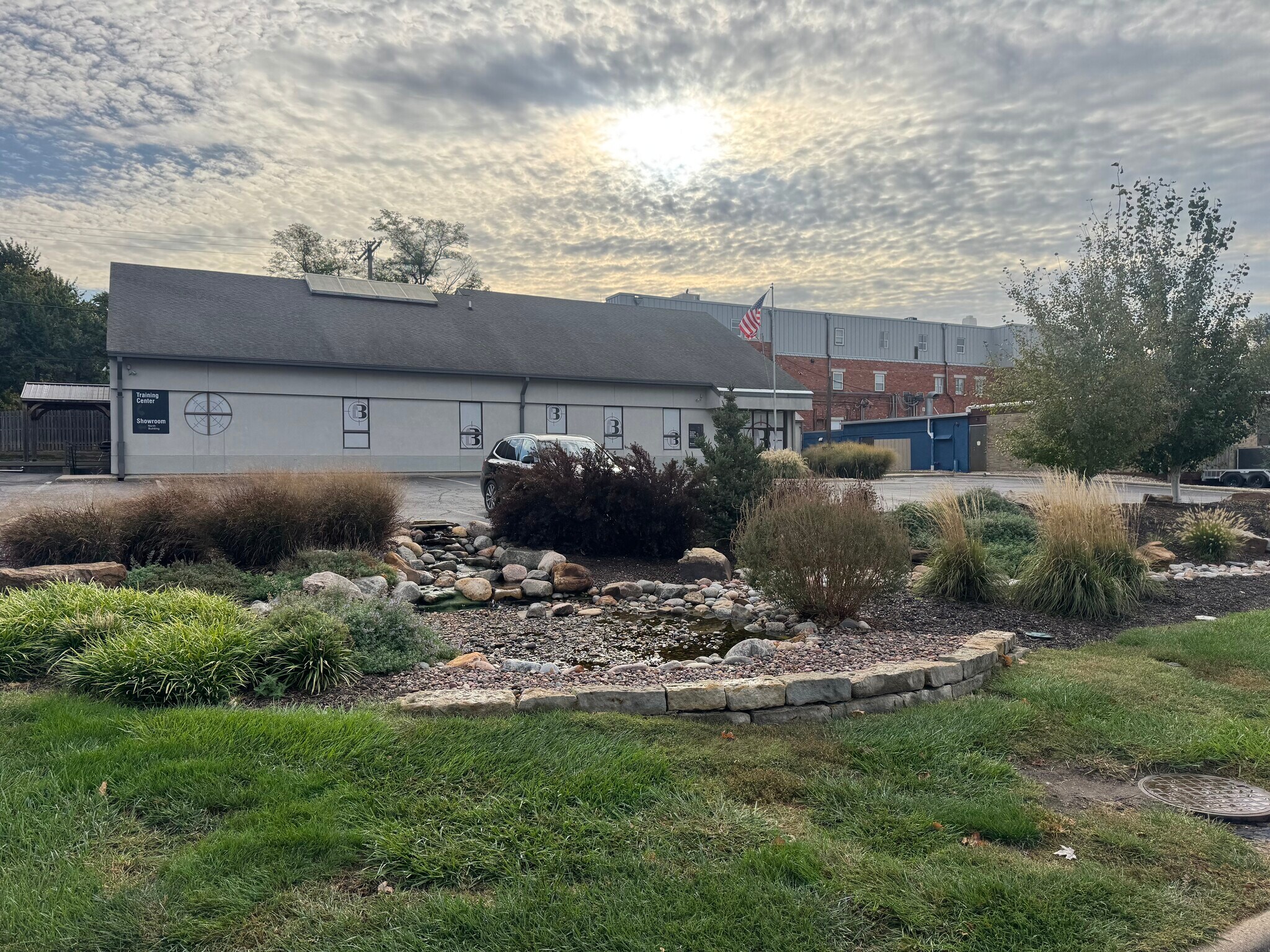 6231 Robinson St, Overland Park, KS à louer Photo du bâtiment- Image 1 de 7